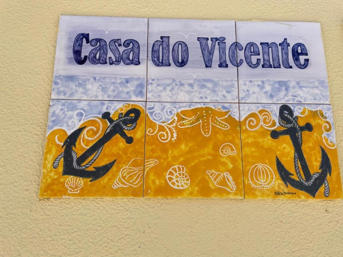 Casa Do Vicente, Localizada A 1.7Km Da Praia. Ribamar  Kültér fotó
